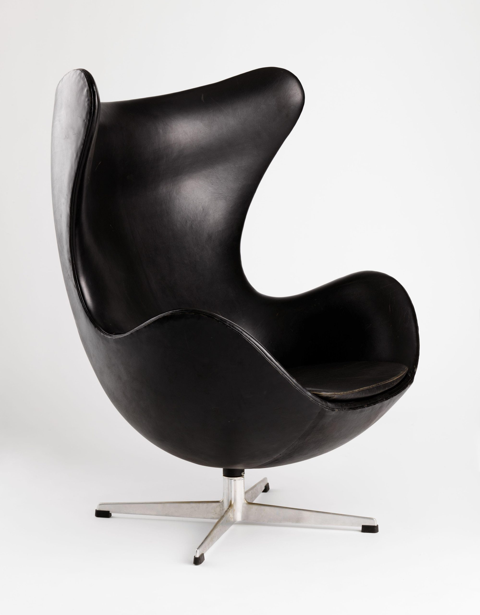 Arne Jacobsens Egg Chair – designad 1958 för SAS Royal Hotel i Köpenhamn